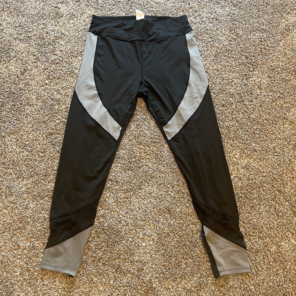 Black and Gray Athletic Leggings